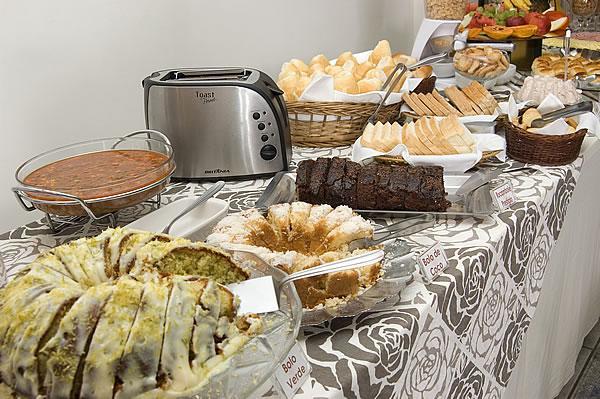 Hotel Caicara Bistro E Eventos Ltda Itaperuna Esterno foto