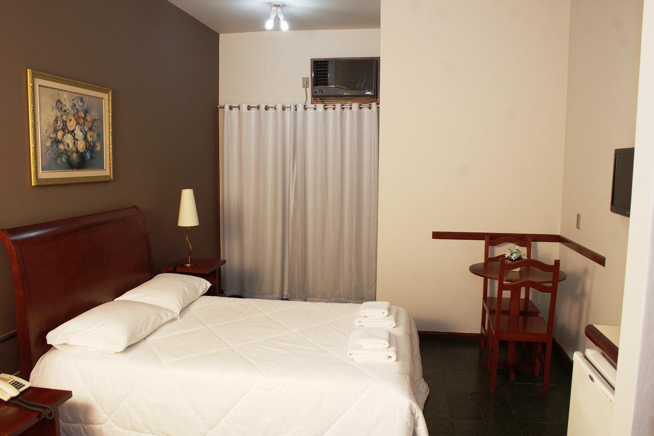 Hotel Caicara Bistro E Eventos Ltda Itaperuna Esterno foto
