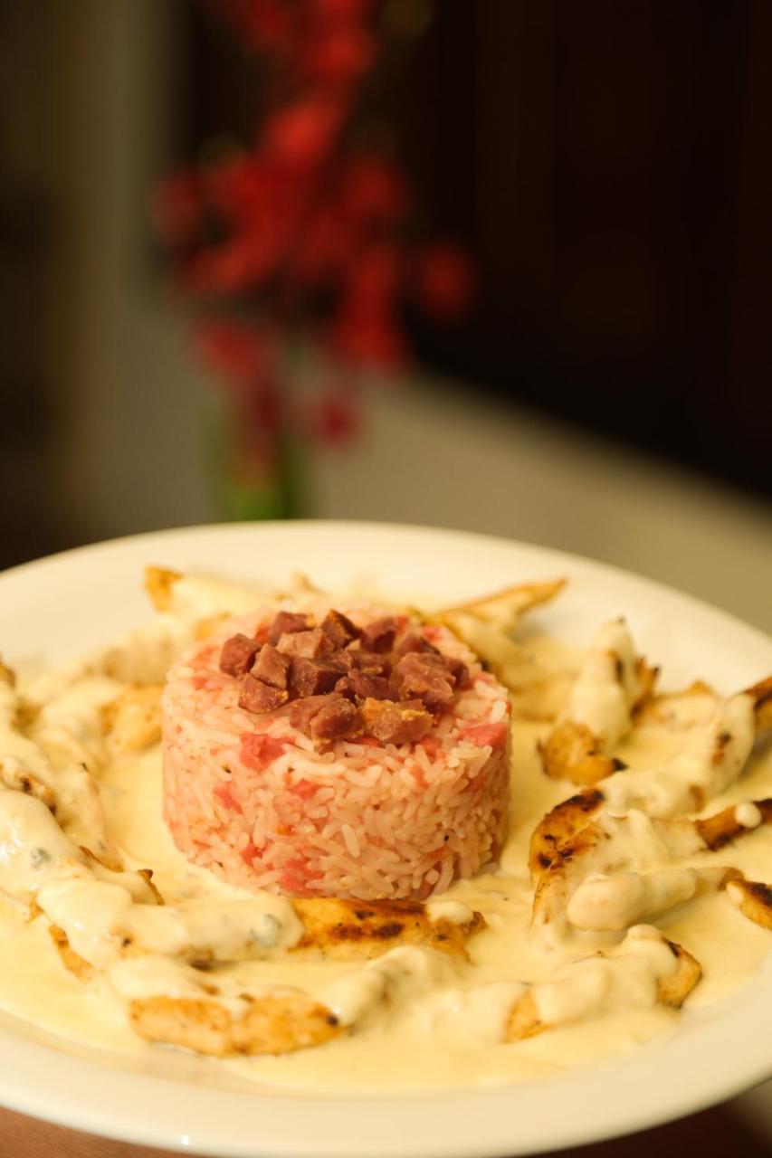 Hotel Caicara Bistro E Eventos Ltda Itaperuna Esterno foto
