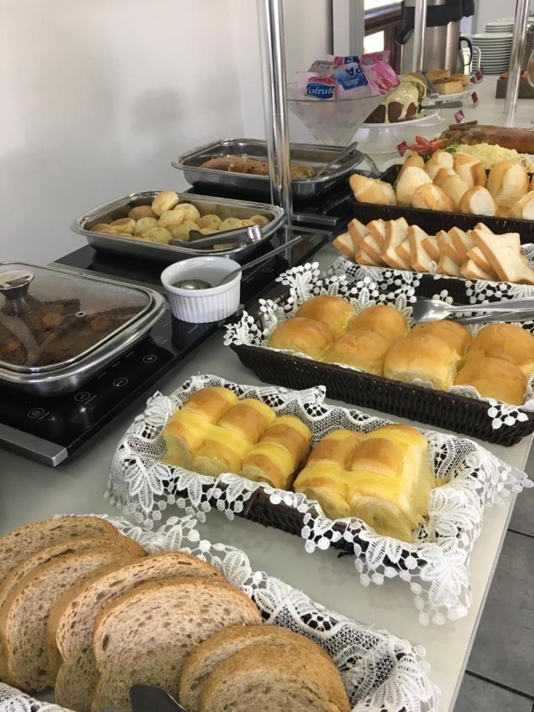 Hotel Caicara Bistro E Eventos Ltda Itaperuna Esterno foto